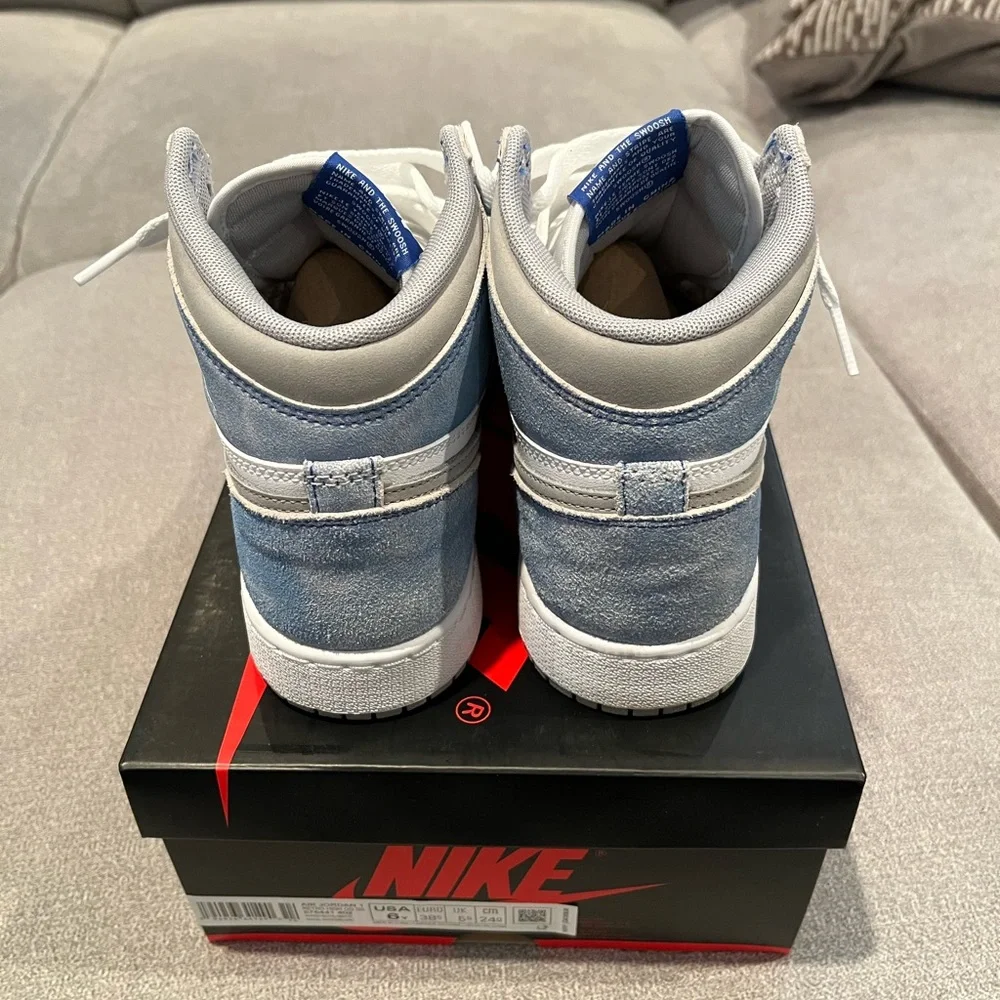 Jordan 1 - Picture 4 of 4